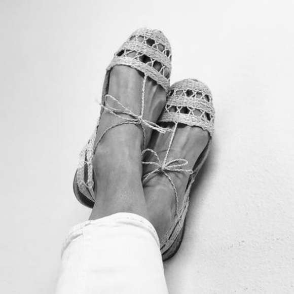 Ball Pages All-White Slingback size 5 - Picture 3 of 10